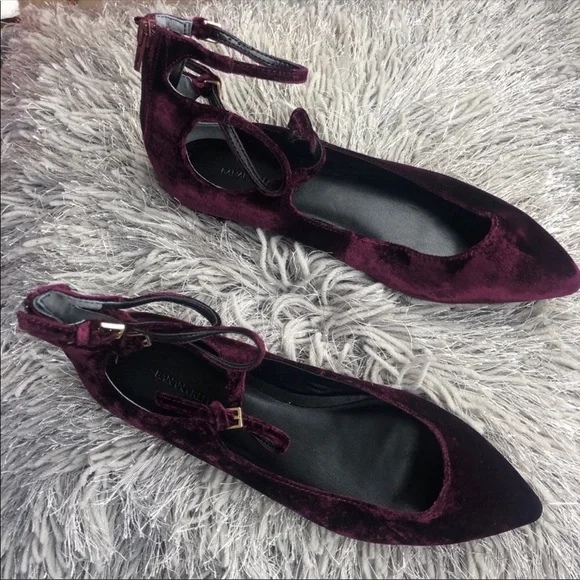 Banana Republic abby burgundy velvet flats - Picture 2 of 8